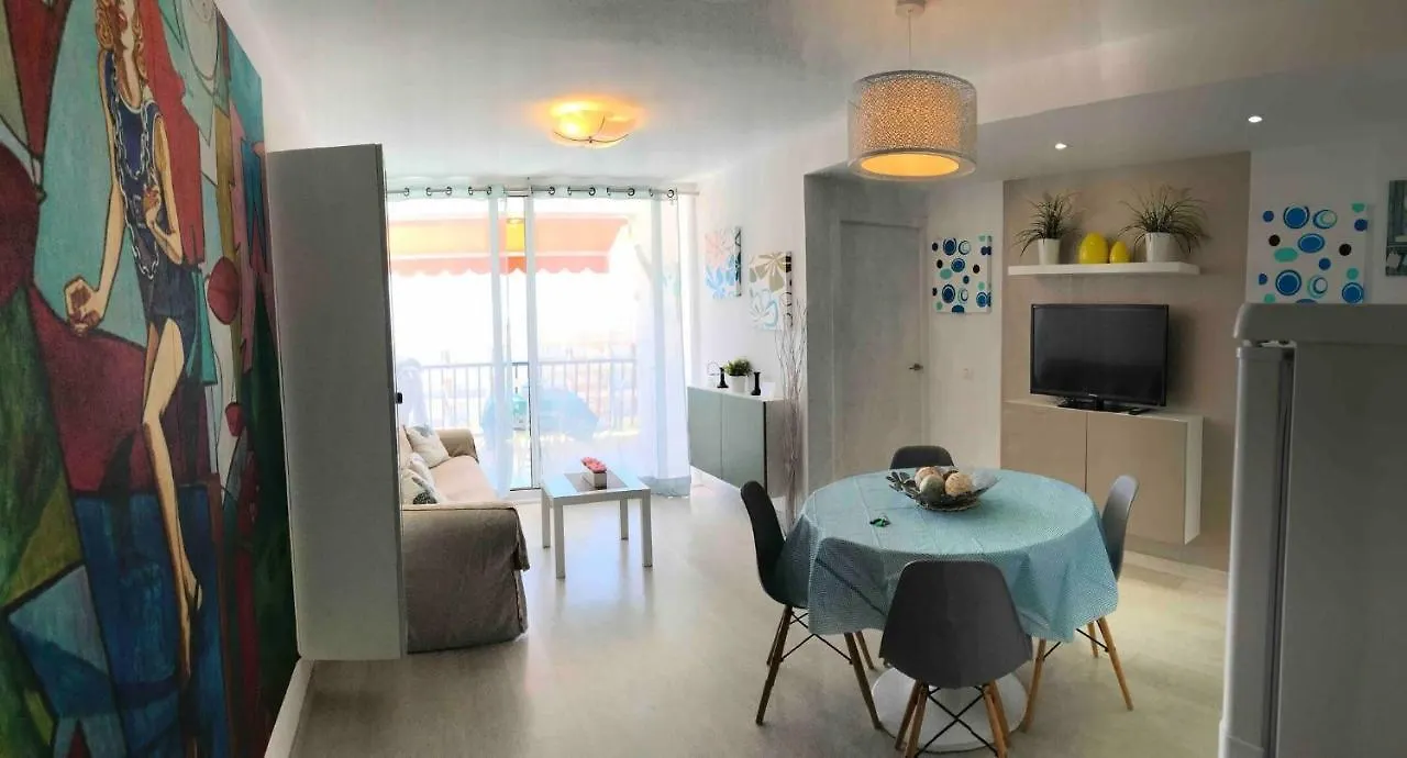 Delicious Los Cristianos,2Bdr 2Bathr Beachclose Apartment Los Cristianos (Tenerife)